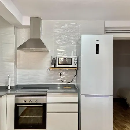 Apartamento Con Terraza En *